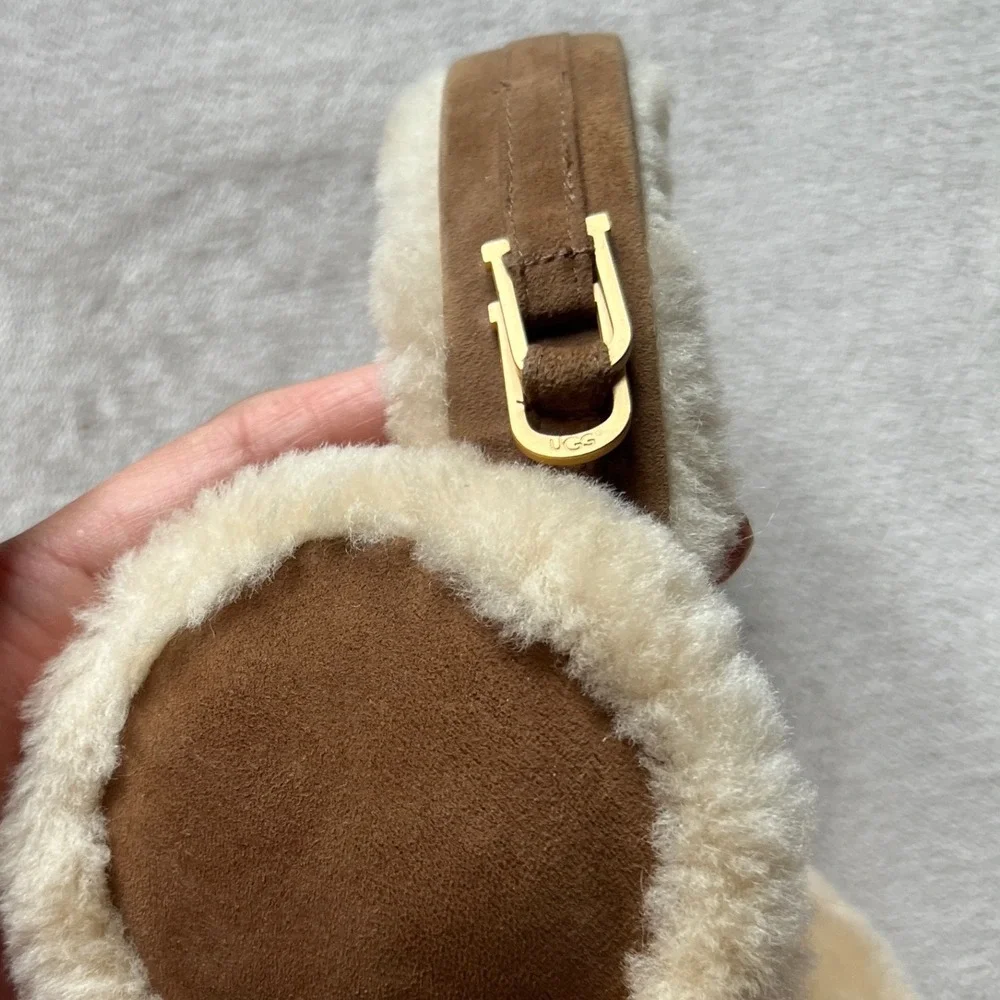 UGG Australia Chestnut Suede Real Shearling Sheepskin Earmuffs Gold tone Buckle - Picture 7 of 7